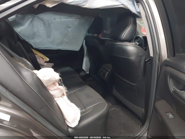 4T1BF1FK1HU703824 Toyota 2ar-fe