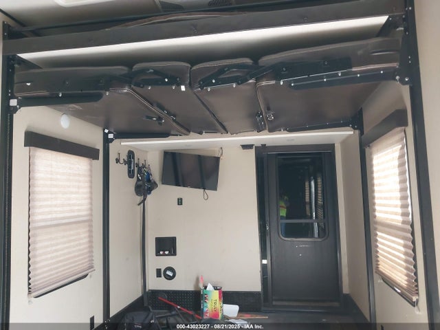 573FM4538J1205403 Other 2018