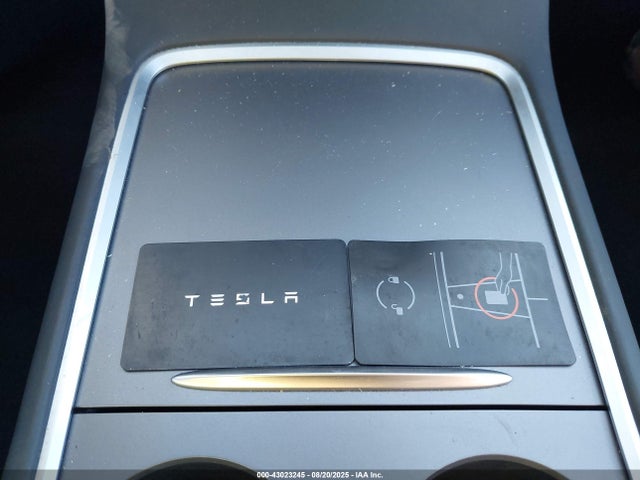 5YJ3E1EA8MF974161 Tesla MODEL 3