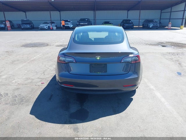 5YJ3E1EA8MF974161 Tesla MODEL 3