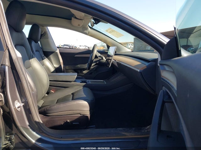 5YJ3E1EA8MF974161 Tesla MODEL 3