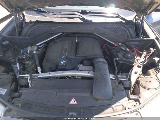 5UXKR2C58F0H37376 BMW X5