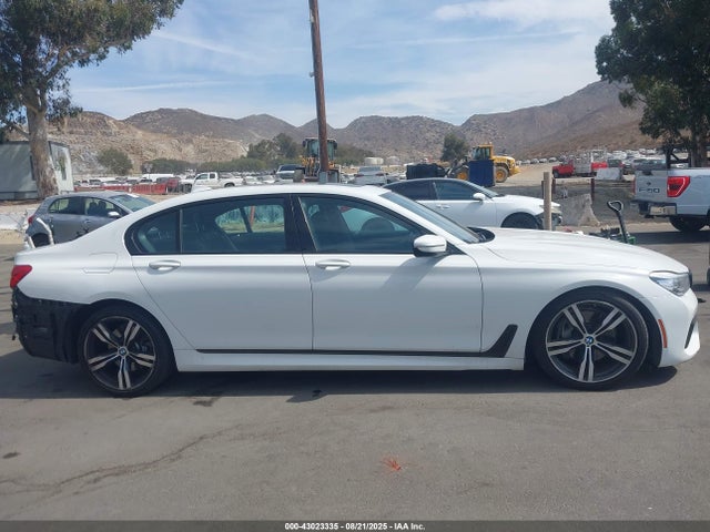 WBA7E2C34HG741320 BMW 740I