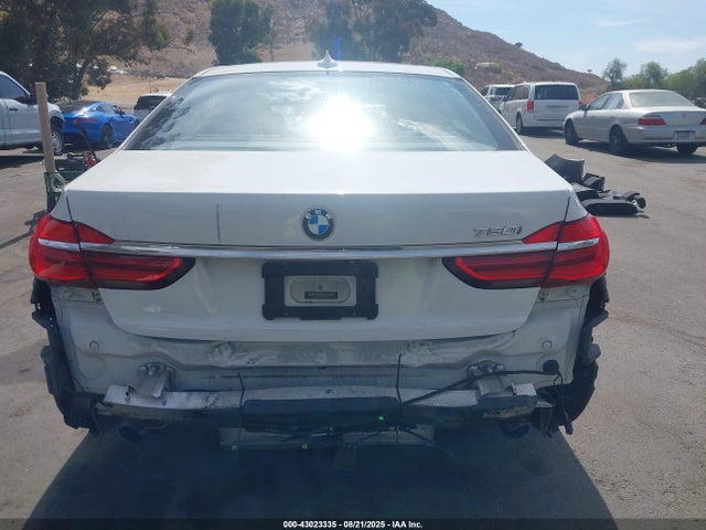 WBA7E2C34HG741320 BMW 740I