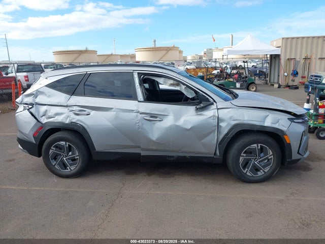 KM8JBDD11SU249133 Hyundai Tucson Hybrid Blue