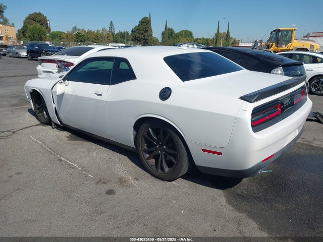 Dodge Challenger 2016 2C3CDZAG9GH221611 Image 3
