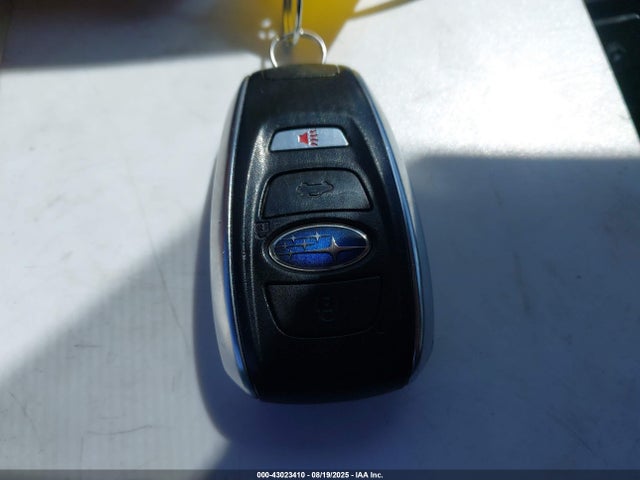 JF2GTHNC3MH304990 Subaru na