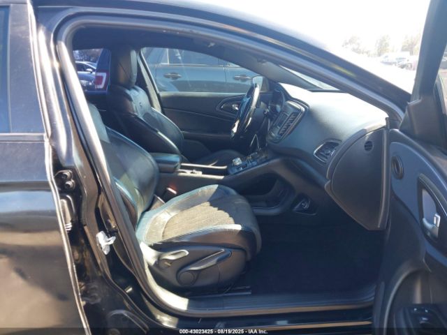 2015 CHRYSLER 200 1C3CCCBG4FN551371 Photo 4