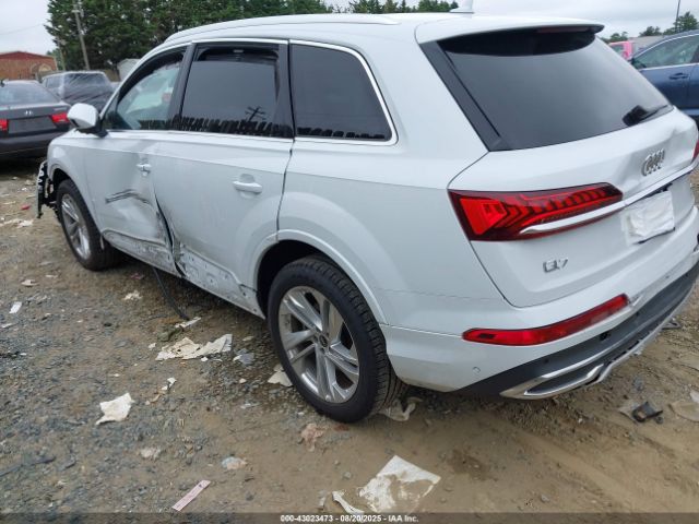 2022 AUDI Q7 WA1LXBF79ND020394 Photo 2