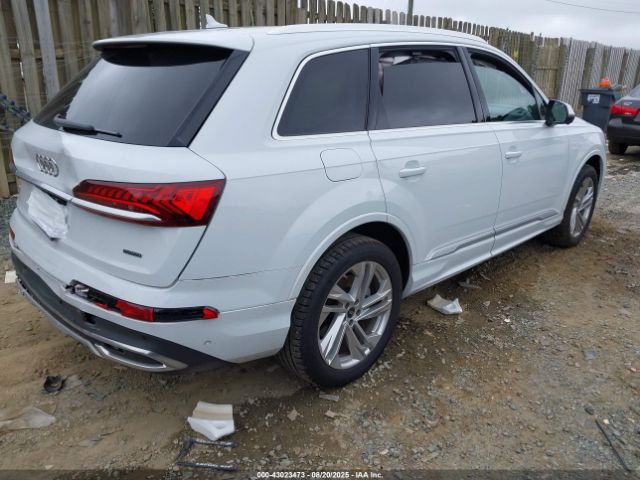 2022 AUDI Q7 WA1LXBF79ND020394 Photo 3