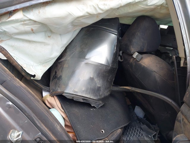 1N4AA6AP4HC383778 Nissan 2017