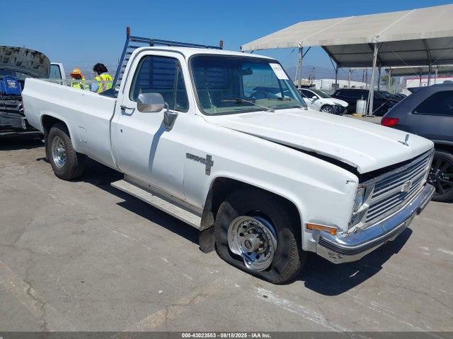 Продажа на аукционе авто 1983 Chevrolet C20, vin: 1GCGC24J0DJ170539, номер лота: 43023553