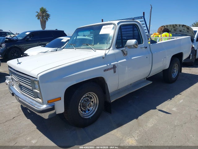 Продажа на аукционе авто 1983 Chevrolet C20, vin: 1GCGC24J0DJ170539, номер лота: 43023553