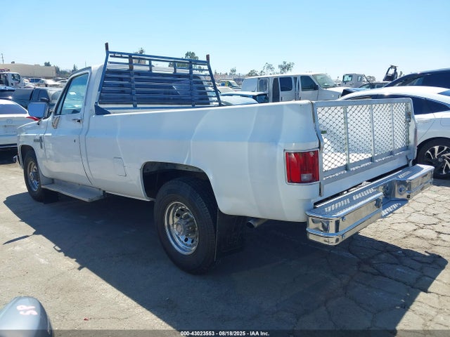 Продажа на аукционе авто 1983 Chevrolet C20, vin: 1GCGC24J0DJ170539, номер лота: 43023553