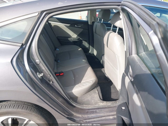2HGFC1F76GH651801 Honda l15b7