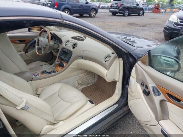 2005 MERCEDES-BENZ SL 500 WDBSK75FX5F087756 Photo 4