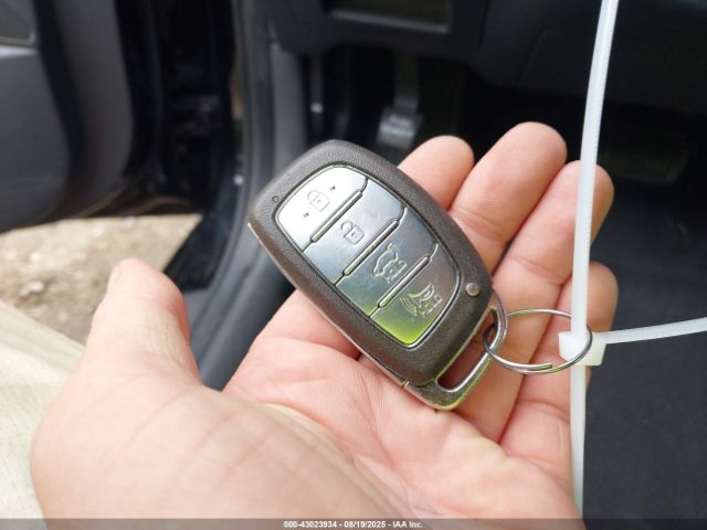 2019 HYUNDAI IONIQ PLUG-IN HYBRID KMHC65LD8KU137637 Photo 10