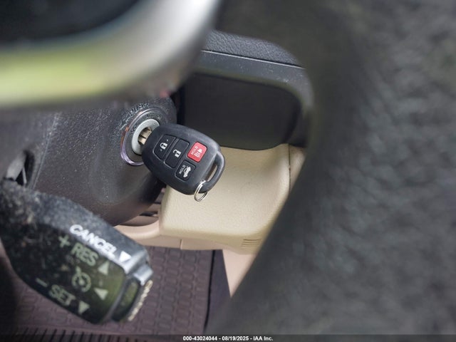 4T1BF1FK2EU777460 Toyota 2ar-fe