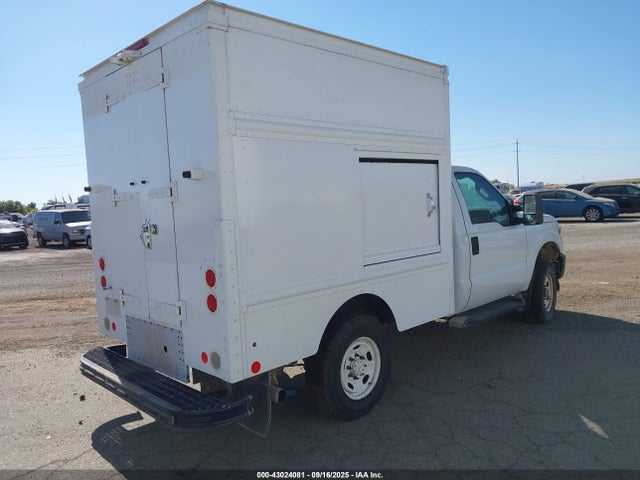 Ford F-250 2015 1FDBF2B62FED21632 Image 4