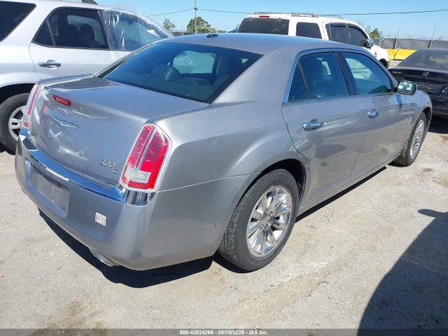 2C3CCAEG3EH378563 Chrysler 2014