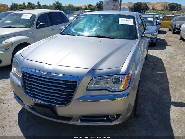 2C3CCAEG3EH378563 Chrysler 2014