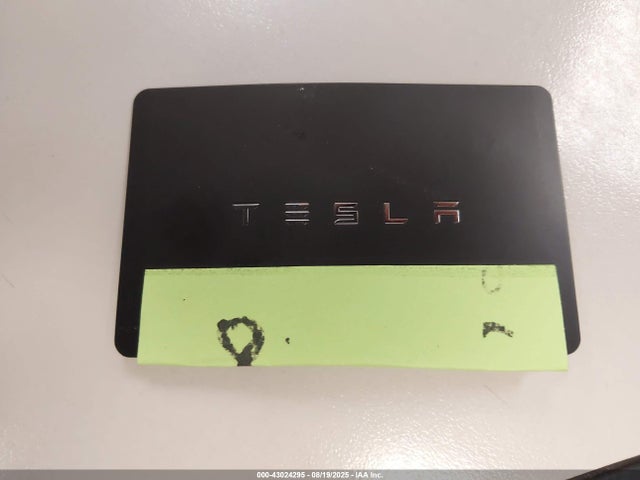 2023 TESLA MODEL Y 7SAYGDEE0PF882120 Photo 10