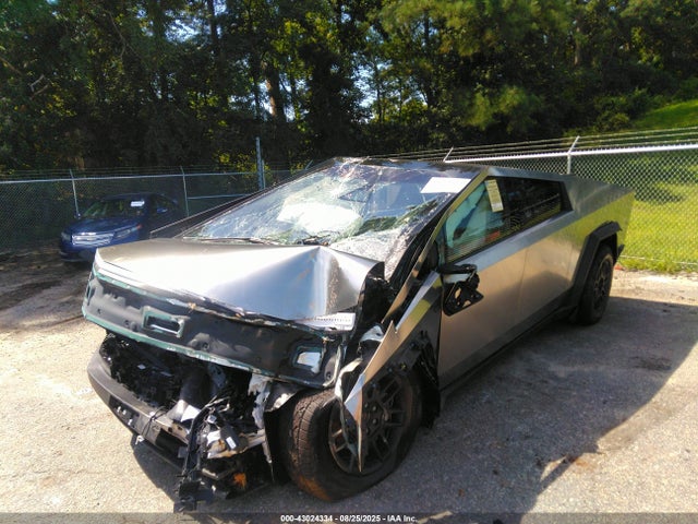 2025 TESLA CYBERTRUCK 7G2CEHED2SA076813 Photo 5