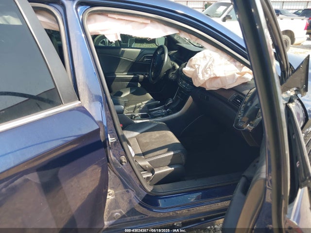 1HGCR2F56GA130677 Honda k24w1