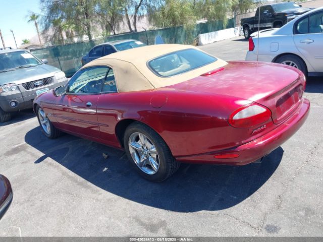 1997 JAGUAR XK8 SAJGX2745VC017608 Photo 2
