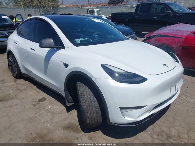 2022 TESLA MODEL Y 7SAYGDEF4NF536139 Photo 0