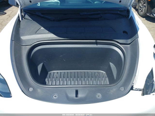 2022 TESLA MODEL Y 7SAYGDEF4NF536139 Photo 9