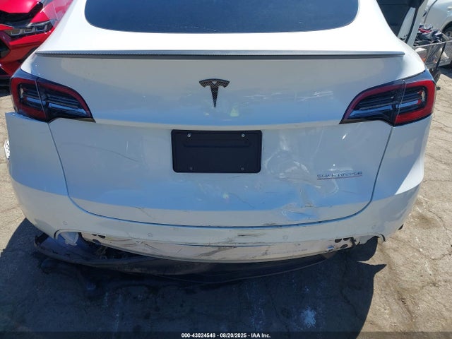 7SAYGDEF4NF536139 Tesla 2022