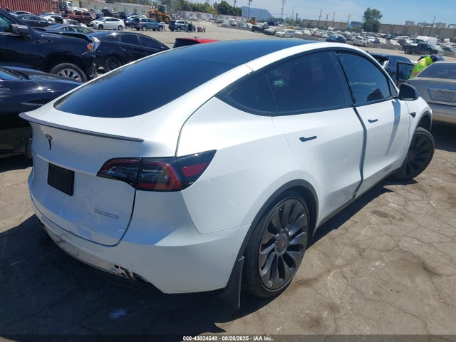 2022 TESLA MODEL Y 7SAYGDEF4NF536139 Photo 3