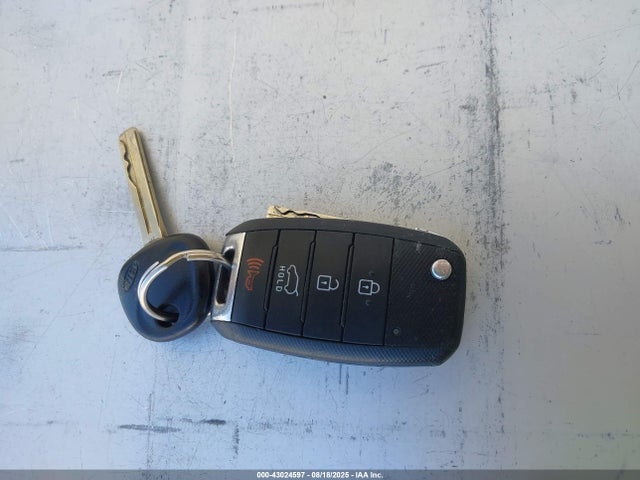 KNDJN2A24G7320585 KIA gdi gamma