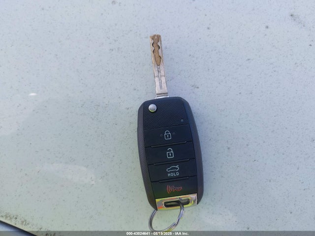 KIA dohc gdi nu 2014 KNDJX3A53E7017403 Image 11