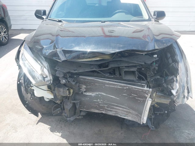 3CZRU5H36NM743882 Honda r18z9