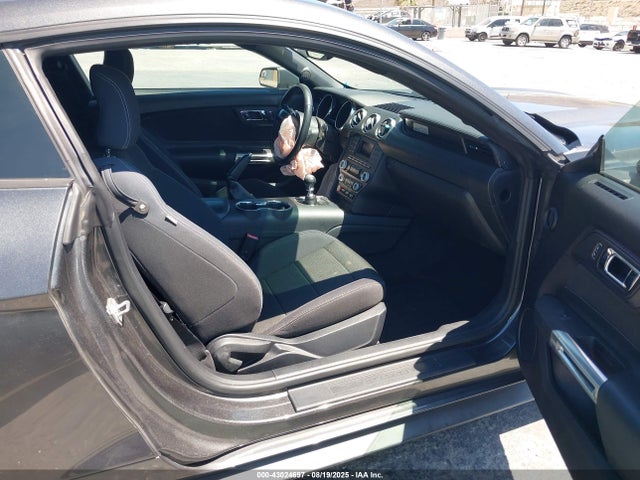 Ford 3.7l 4v 2017 1FA6P8AM6H5332910 Image 5