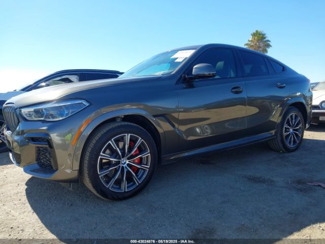 2022 BMW X6 5UXCY6C09N9K72830 Photo 1