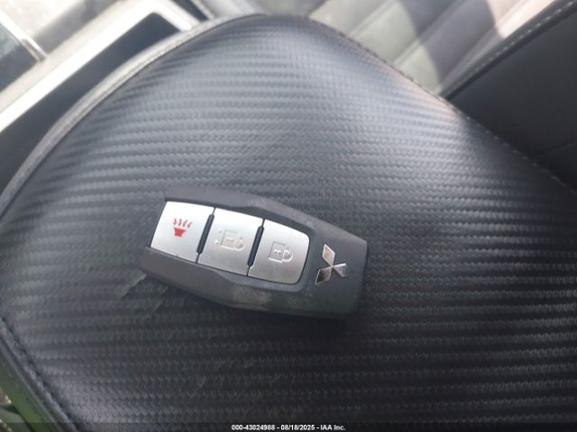 2022 MITSUBISHI OUTLANDER JA4J4UA88NZ021759 Photo 10