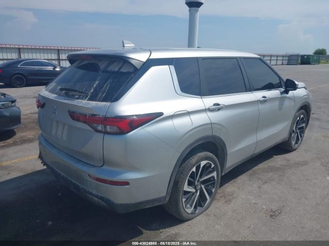 2022 MITSUBISHI OUTLANDER JA4J4UA88NZ021759 Photo 3