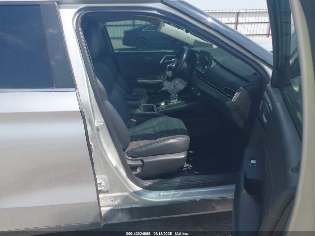 2022 MITSUBISHI OUTLANDER JA4J4UA88NZ021759 Photo 4