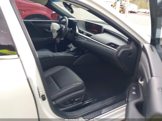 Lexus a25a-fxs, 3nm 2020 58AD21B11LU010206 Image 5