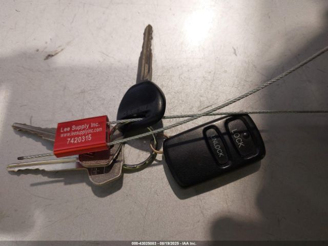 2003 MITSUBISHI OUTLANDER JA4LZ31G33U064332 Photo 10