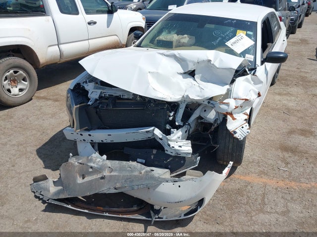 2023 Chrysler 300 Touring მანქანა იყიდება აუქციონზე, vin: 2C3CCAAG4PH676712, აუქციონის ნომერი: 43025147