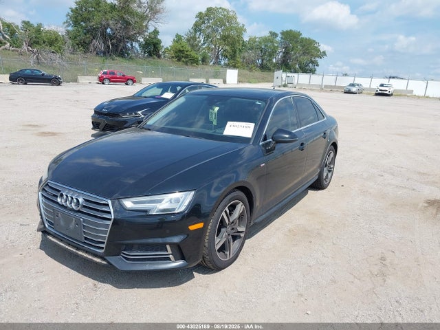 2017 AUDI A4 WAUFNAF45HN034751 Photo 1