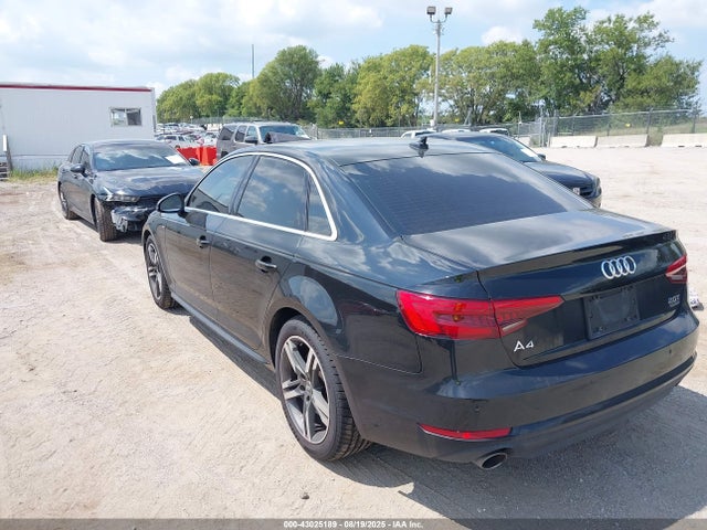 2017 AUDI A4 WAUFNAF45HN034751 Photo 2