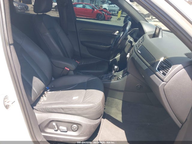 2016 AUDI Q3 WA1EFCFSXGR016883 Photo 4