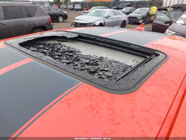 Dodge Challenger 2016 2C3CDZDJ1GH345203 Image 6