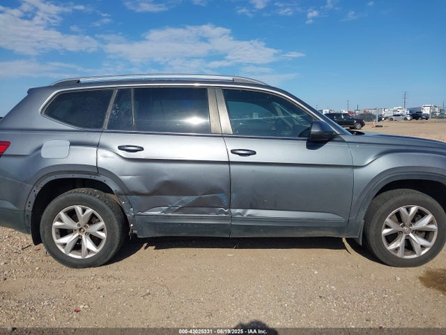 Volkswagen fsi 2018 1V2KR2CA4JC512437 Image 13