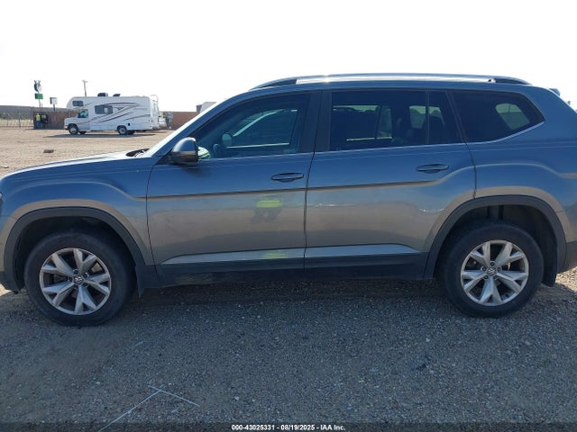 Volkswagen fsi 2018 1V2KR2CA4JC512437 Image 14